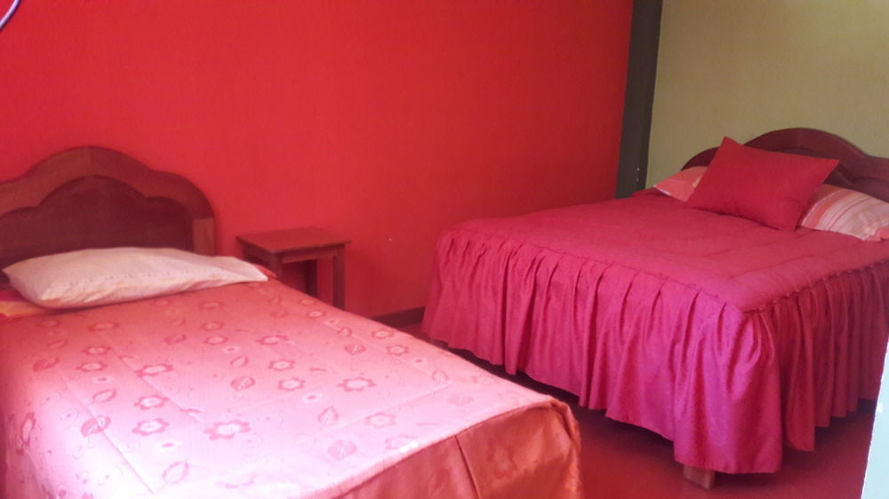 Olas Del Titicaca Backpackers Hostel Copacabana  Exterior photo